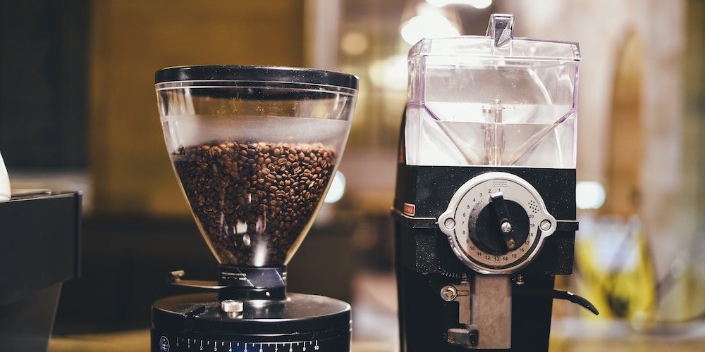 The best coffee maker with grinder to buy in 2021